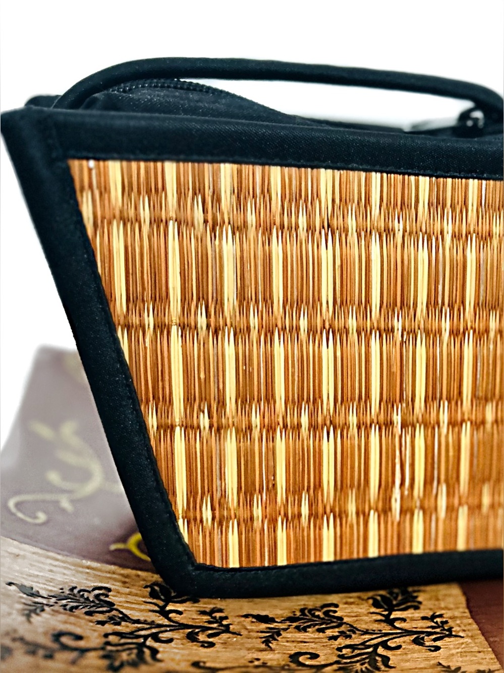 Woven Orange Women’s Purse - Picture 16 of 16